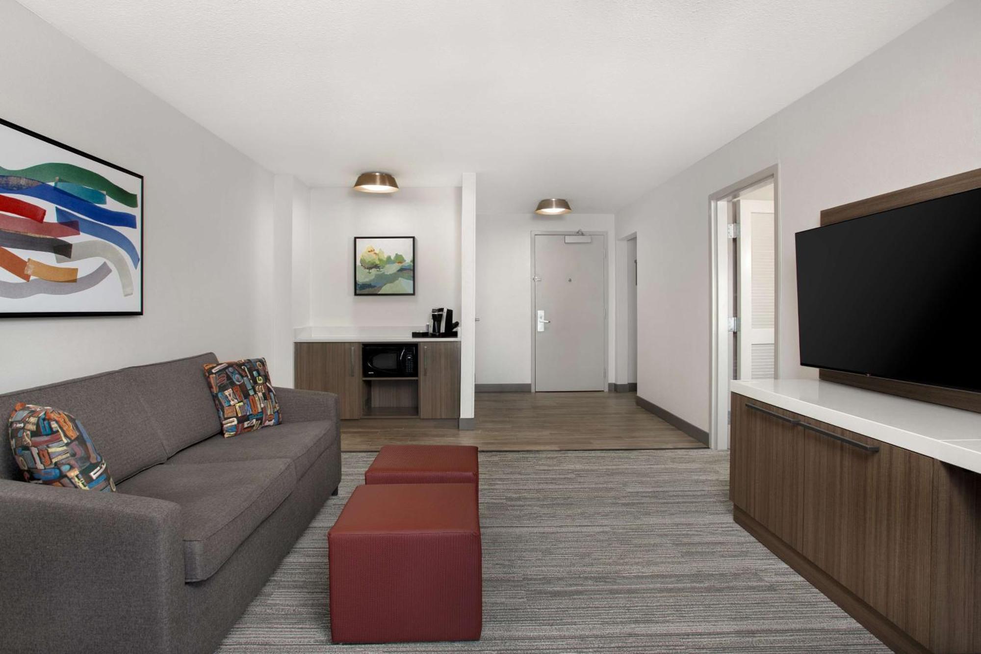 Hilton Garden Inn Omaha West Bagian luar foto