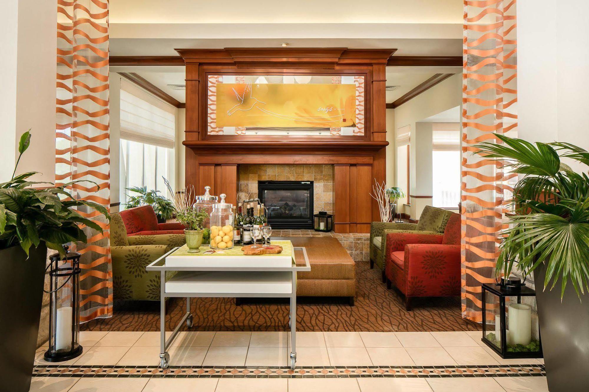 Hilton Garden Inn Omaha West Bagian luar foto